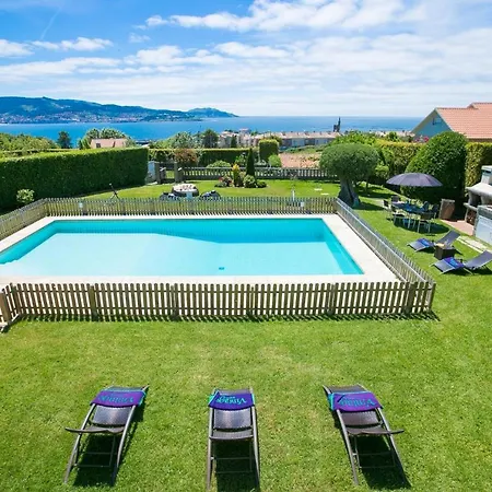 Sleeps 11 Pool Wifi *