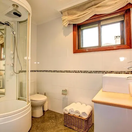 Sleeps 11 Pool Wifi *