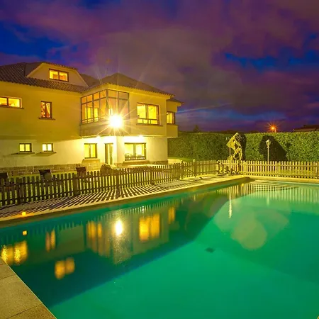 Sleeps 11 Pool Wifi