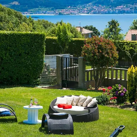 Sleeps 11 Pool Wifi Вилла Нигран